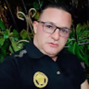 Meet your Posher, Manuel